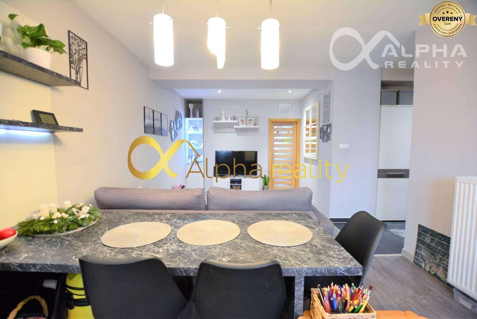 Rezervované - Exkluzívne 2i byt upravený na 3i, centrum, Sp. Nová Ves