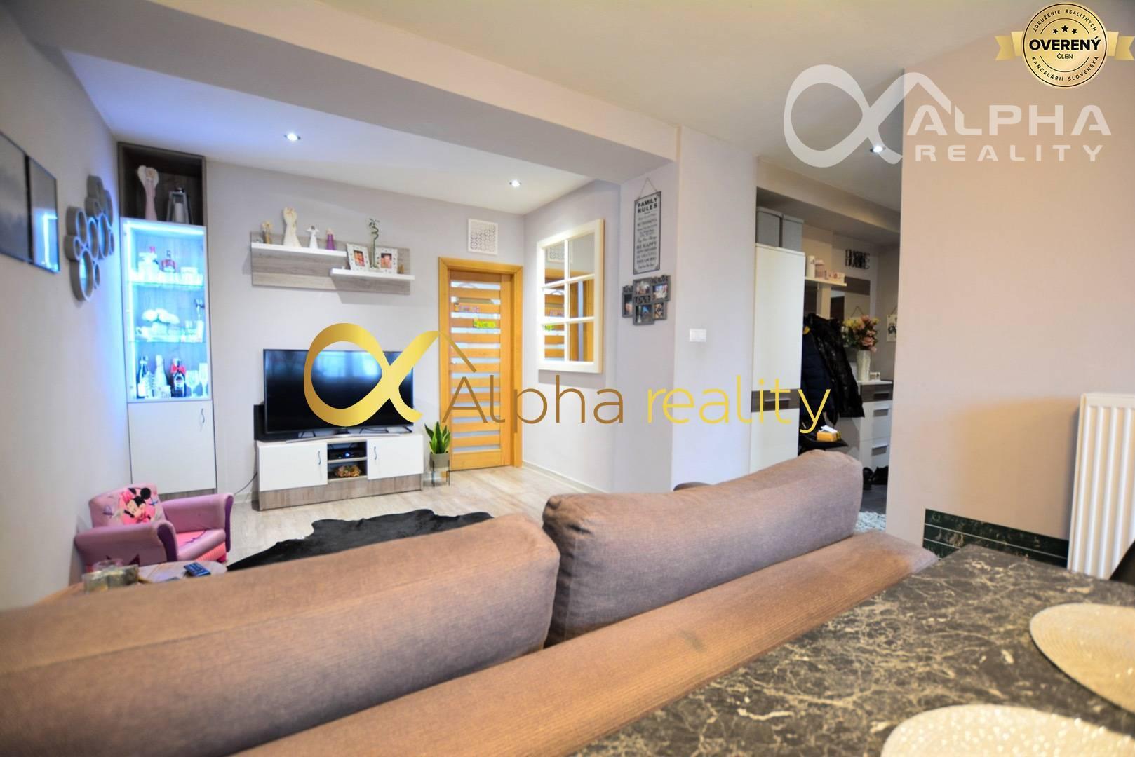 Rezervované - Exkluzívne 2i byt upravený na 3i, centrum, Sp. Nová Ves