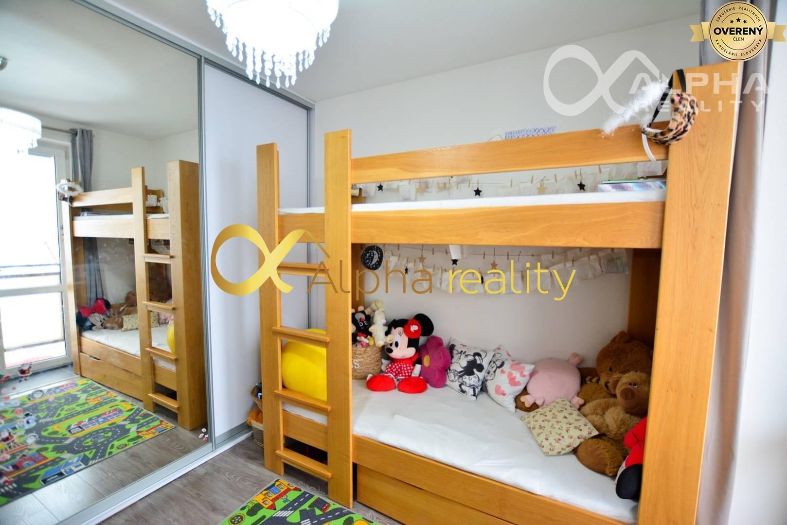 Rezervované - Exkluzívne 2i byt upravený na 3i, centrum, Sp. Nová Ves