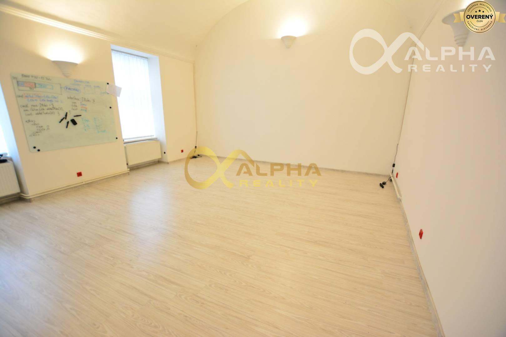 Prenájom obchodné, kancelárske priestory, centrum, Spišská Nová Ves