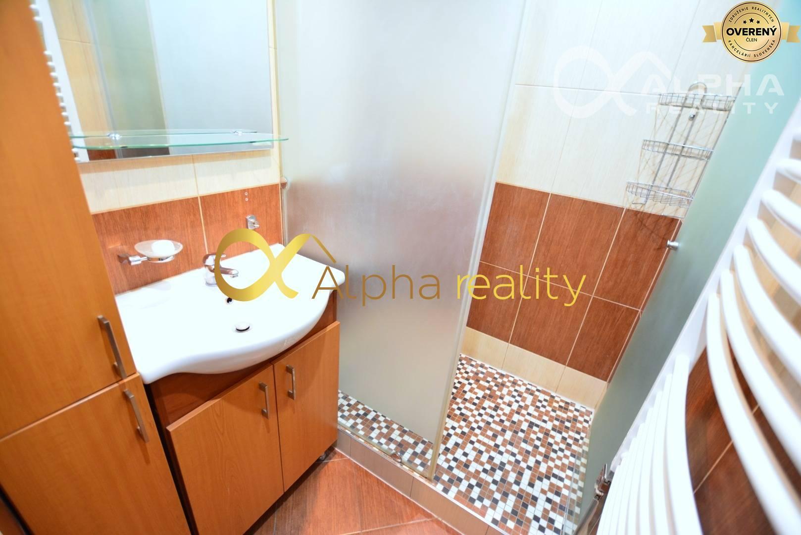 REZERVOVANÉ: 3 izbový byt s dvoma loggiami, Sp.N.Ves