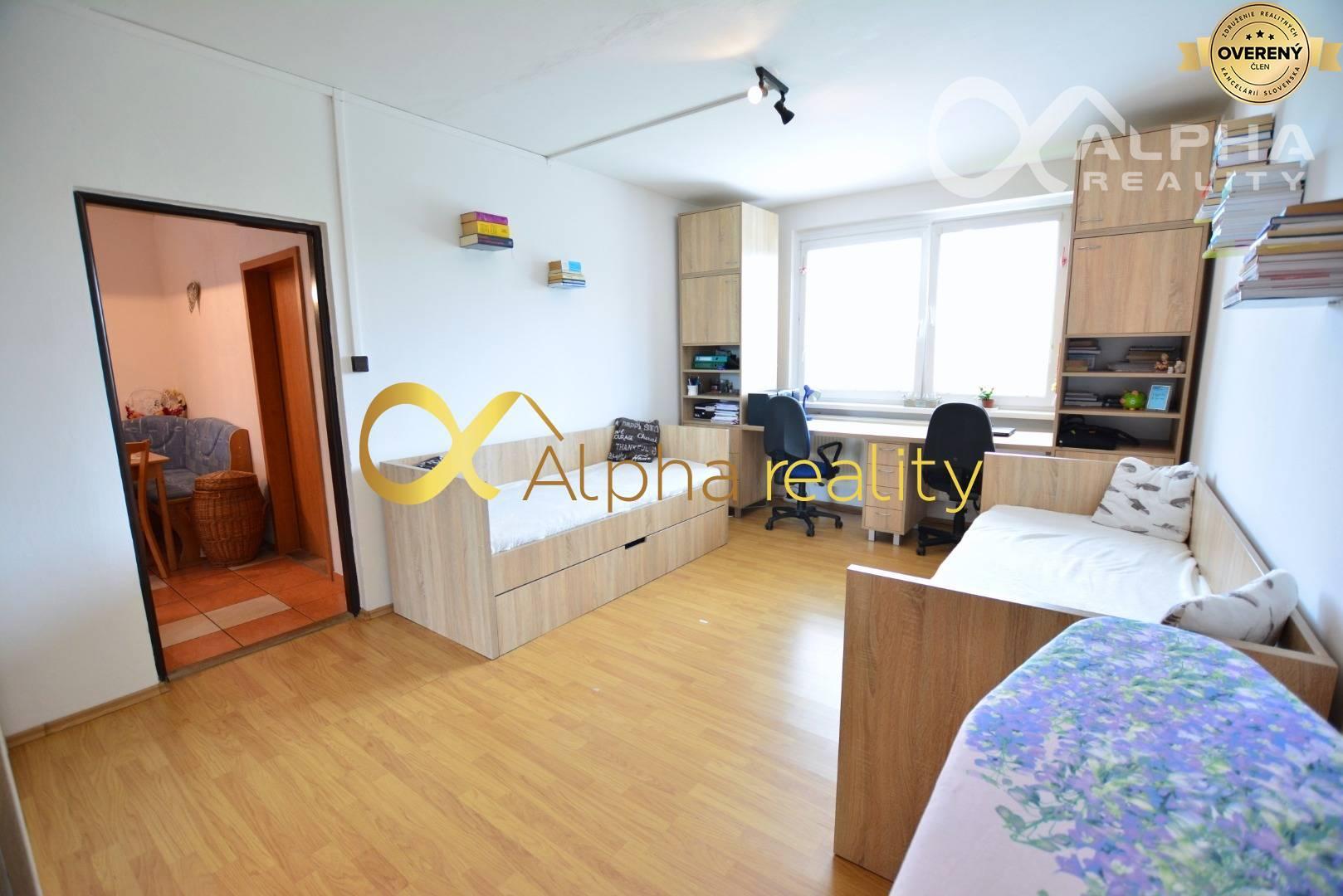 REZERVOVANÉ: 3 izbový byt s dvoma loggiami, Sp.N.Ves