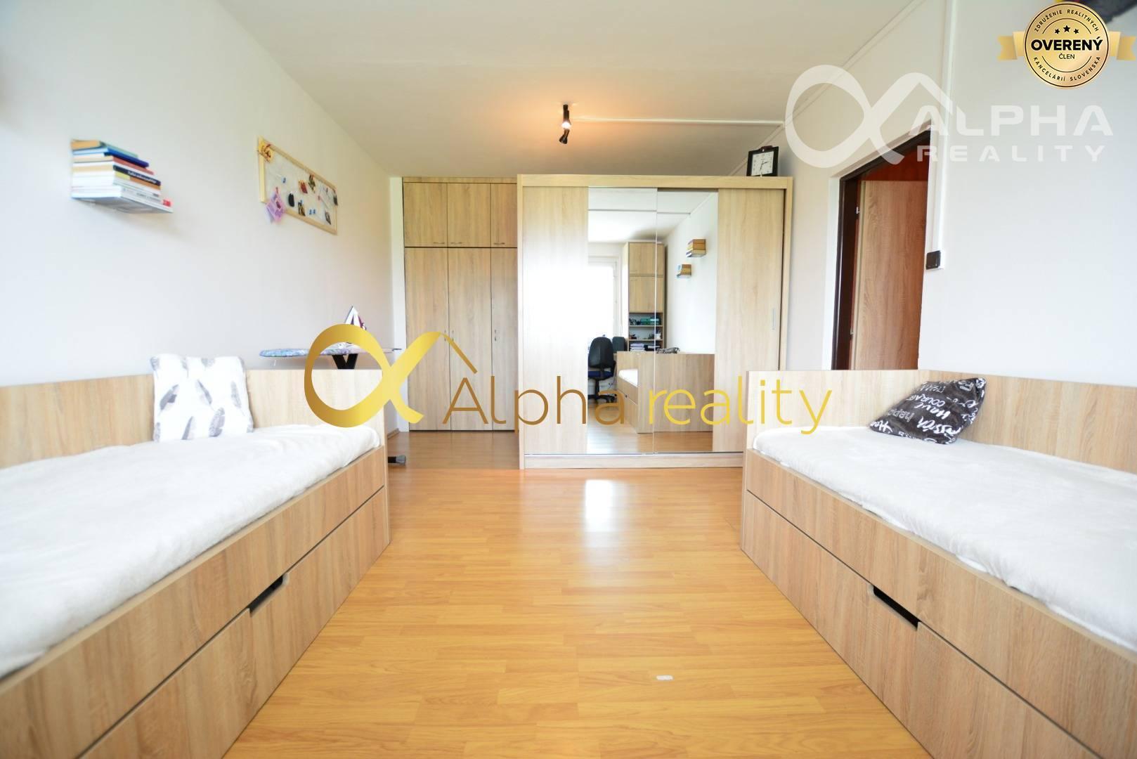 REZERVOVANÉ: 3 izbový byt s dvoma loggiami, Sp.N.Ves