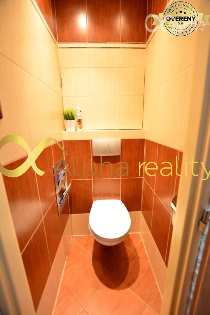 REZERVOVANÉ: 3 izbový byt s dvoma loggiami, Sp.N.Ves