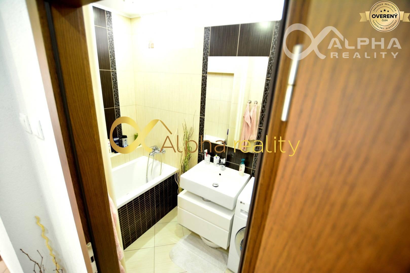 3 izbový byt s loggiou, sídlisko Tarča, Spišská Nová Ves