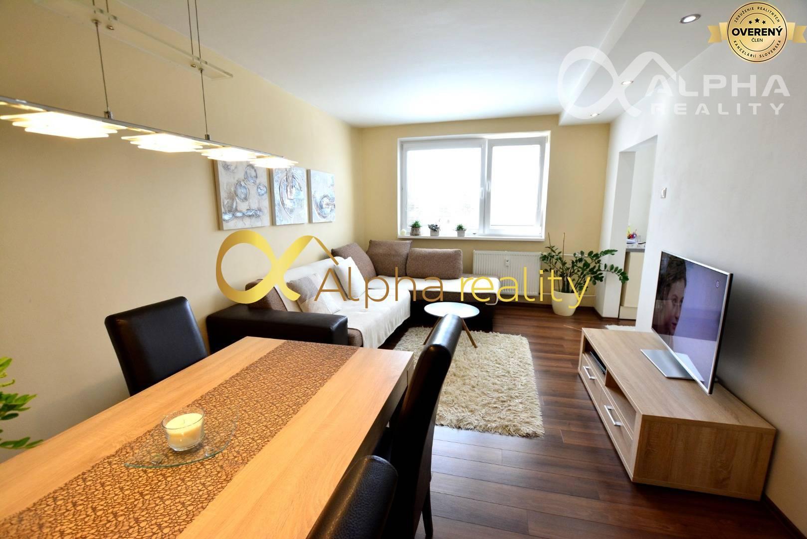 3 izbový byt s loggiou, sídlisko Tarča, Spišská Nová Ves