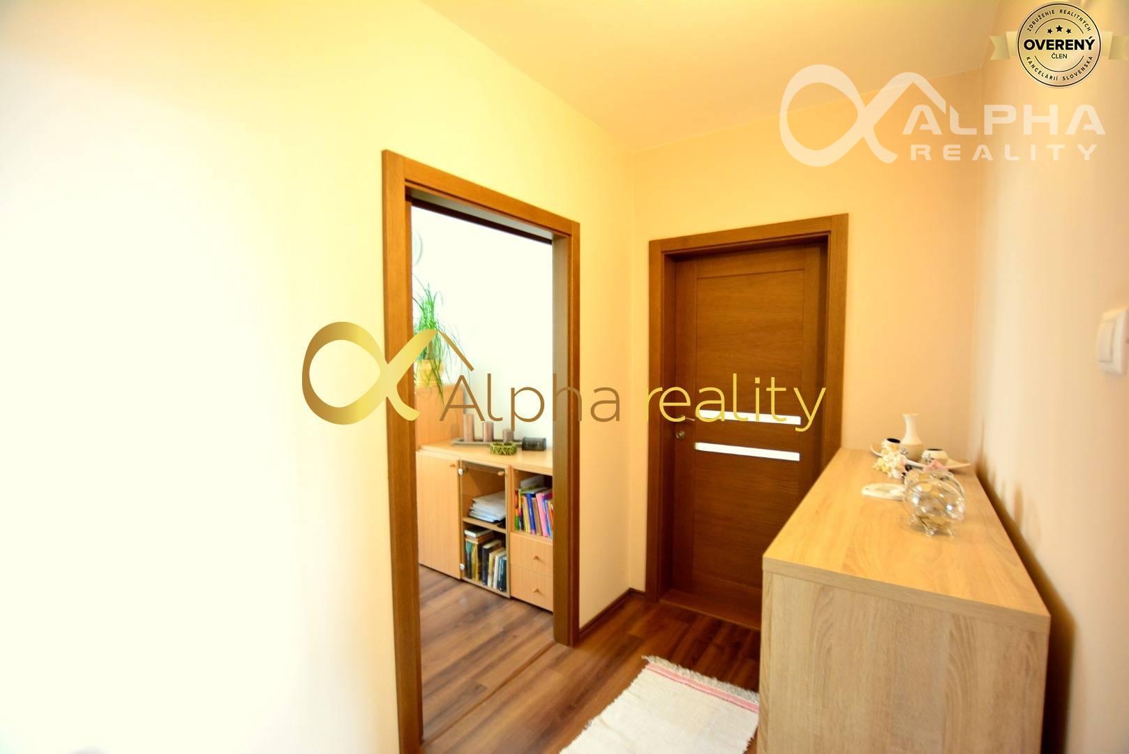 3 izbový byt s loggiou, sídlisko Tarča, Spišská Nová Ves