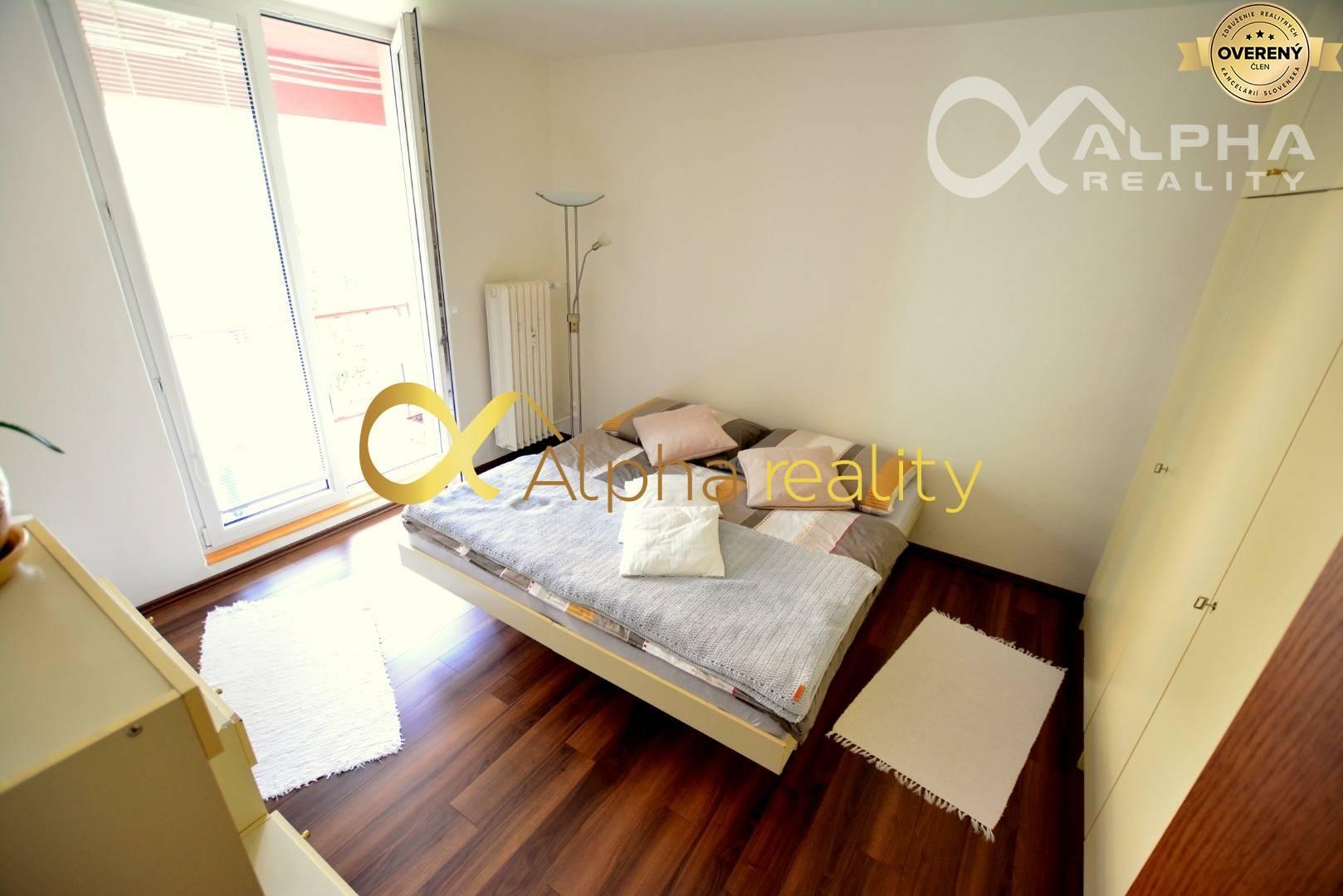 3 izbový byt s loggiou, sídlisko Tarča, Spišská Nová Ves