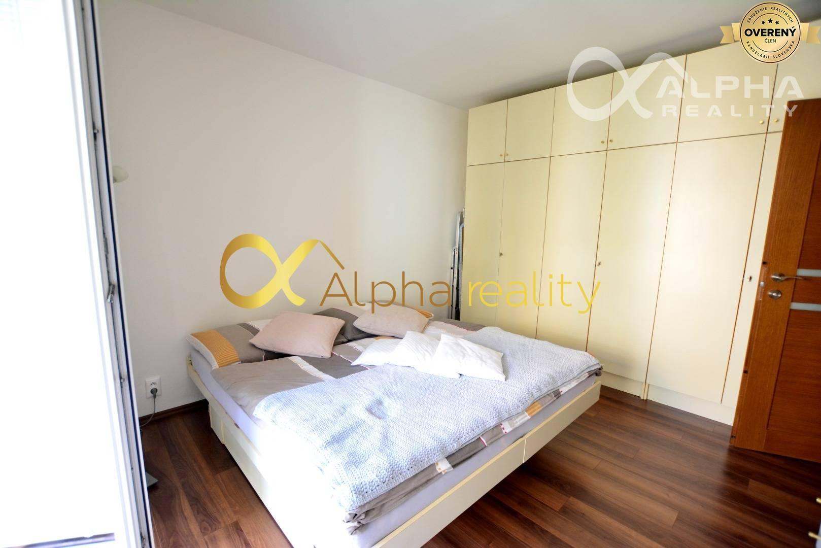 3 izbový byt s loggiou, sídlisko Tarča, Spišská Nová Ves