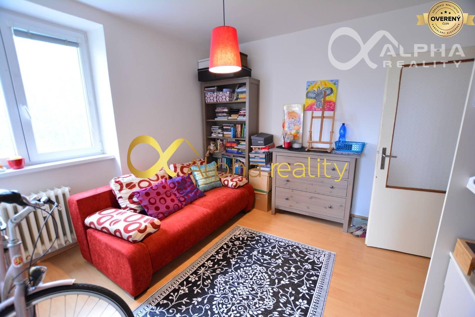 4 izbový byt s loggiou, sídlisko Tarča, Spišská Nová Ves