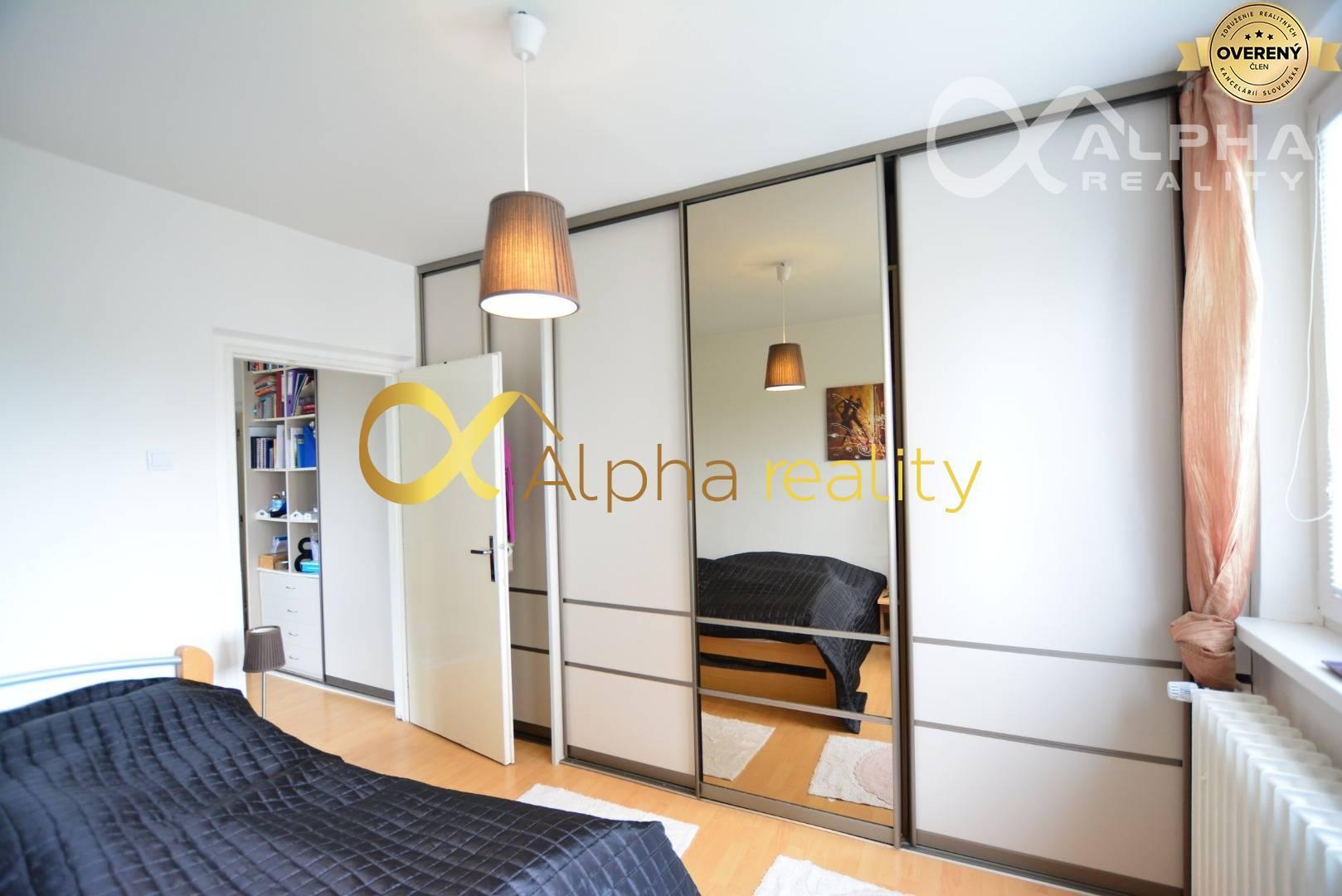 4 izbový byt s loggiou, sídlisko Tarča, Spišská Nová Ves