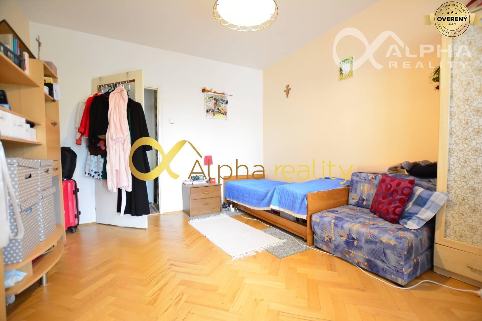 4 izbový byt s loggiou, sídlisko Tarča, Spišská Nová Ves