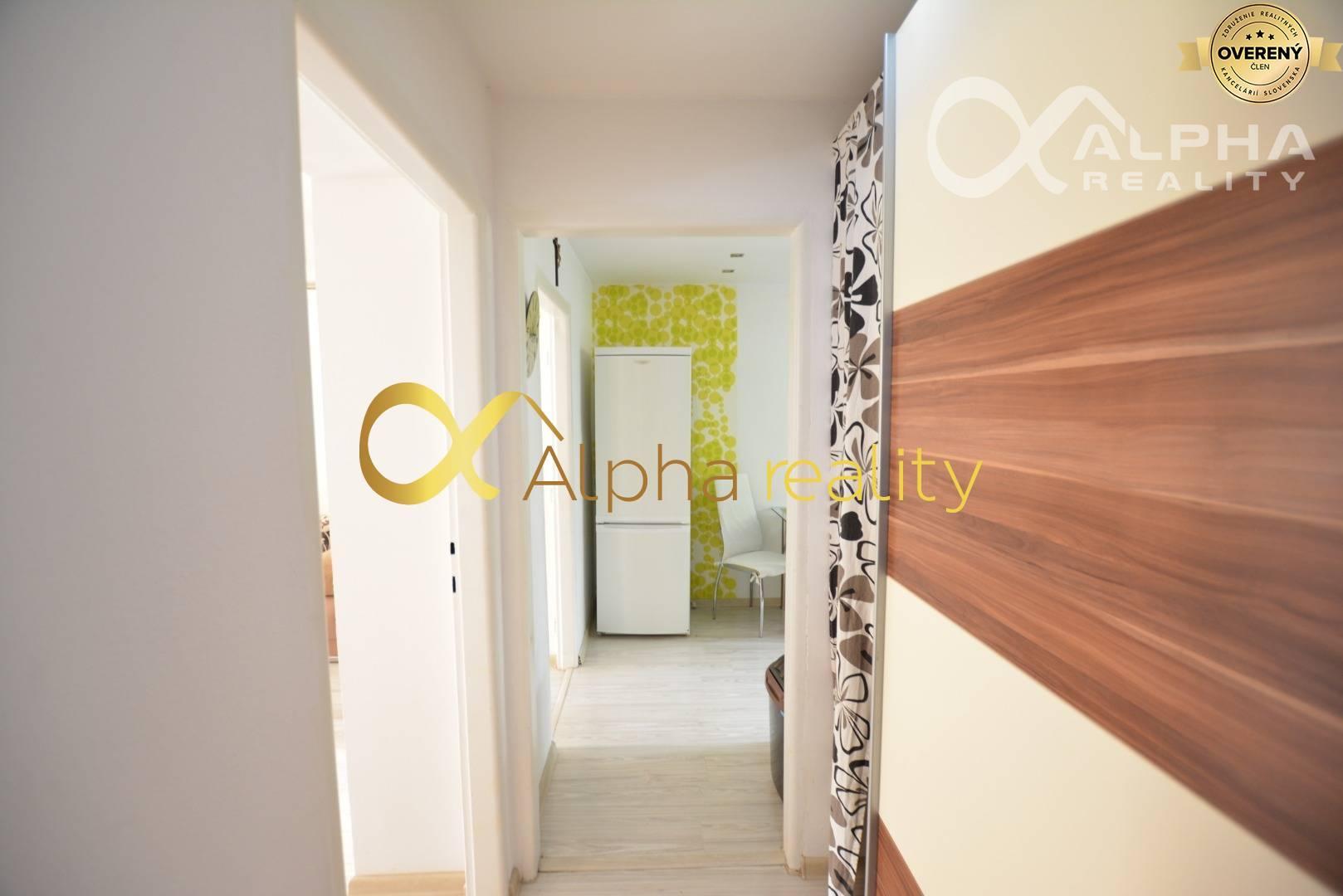 Prenájom 2 izbový byt , kompletne zariadený, centrum, Spišská Nová Ves