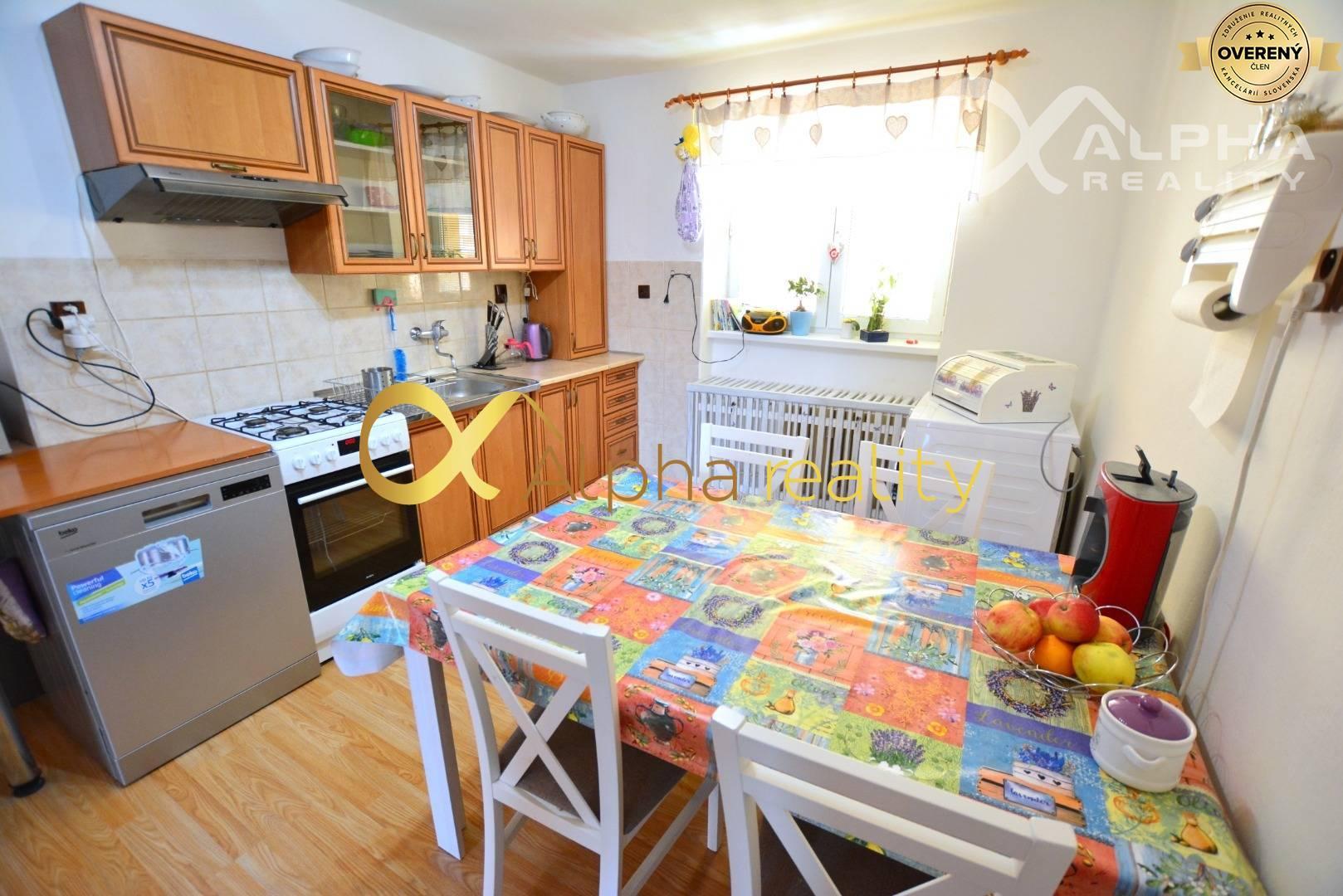 Rezervované 2 izbový byt s balkónom, centrum, Spišská Nová Ves