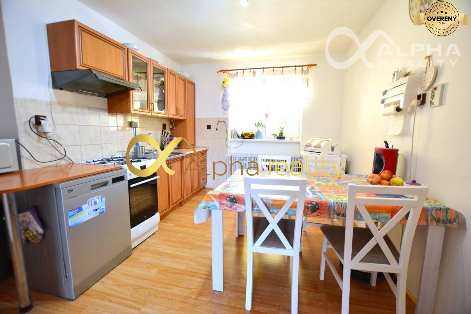 Rezervované 2 izbový byt s balkónom, centrum, Spišská Nová Ves