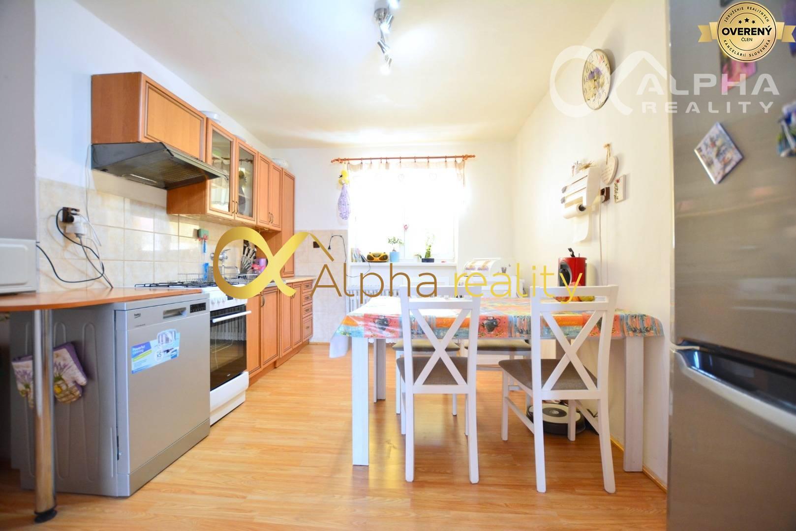 Rezervované 2 izbový byt s balkónom, centrum, Spišská Nová Ves