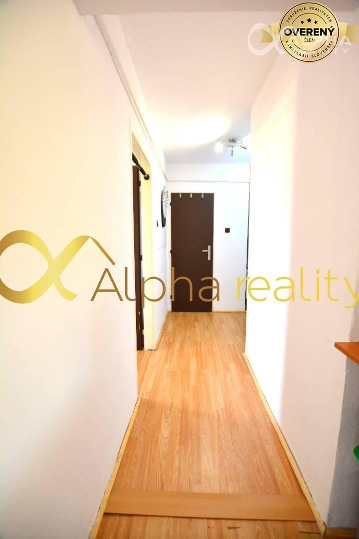 Rezervované 2 izbový byt s balkónom, centrum, Spišská Nová Ves