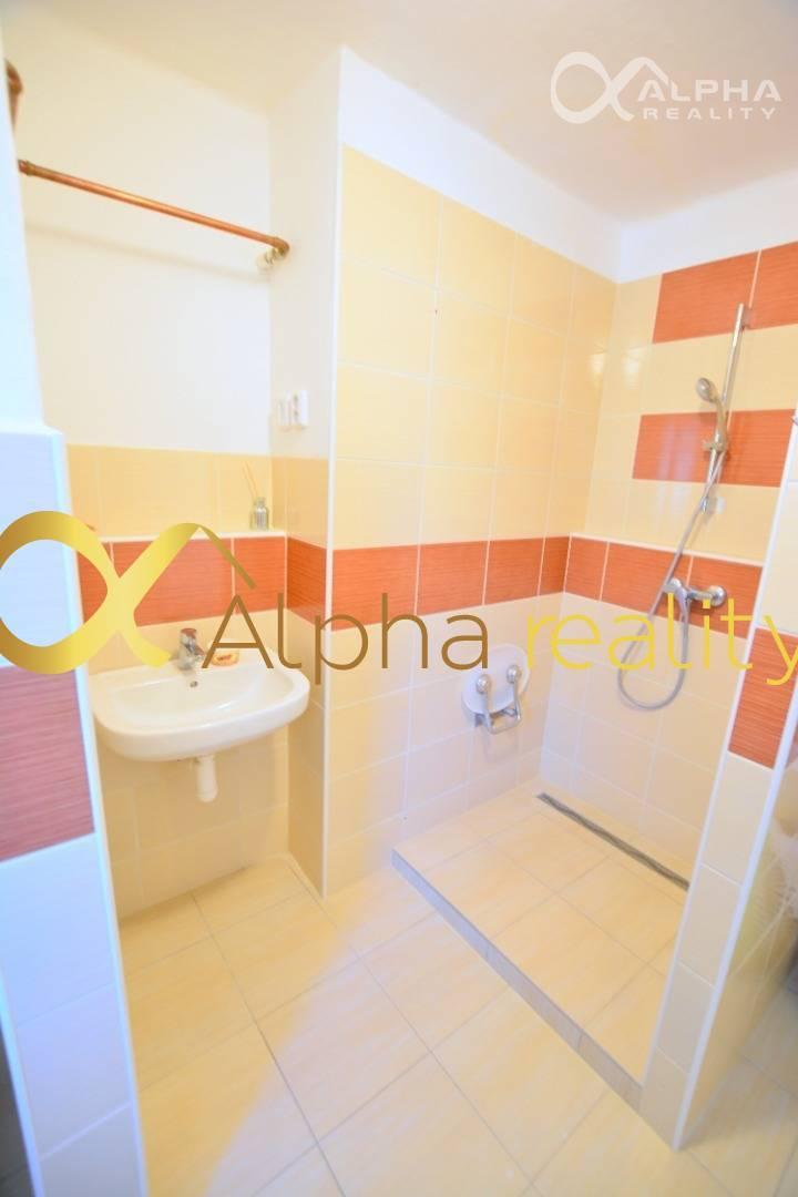 Exkluzívne 2 izbový byt s balkónom, širšie centrum, Poprad