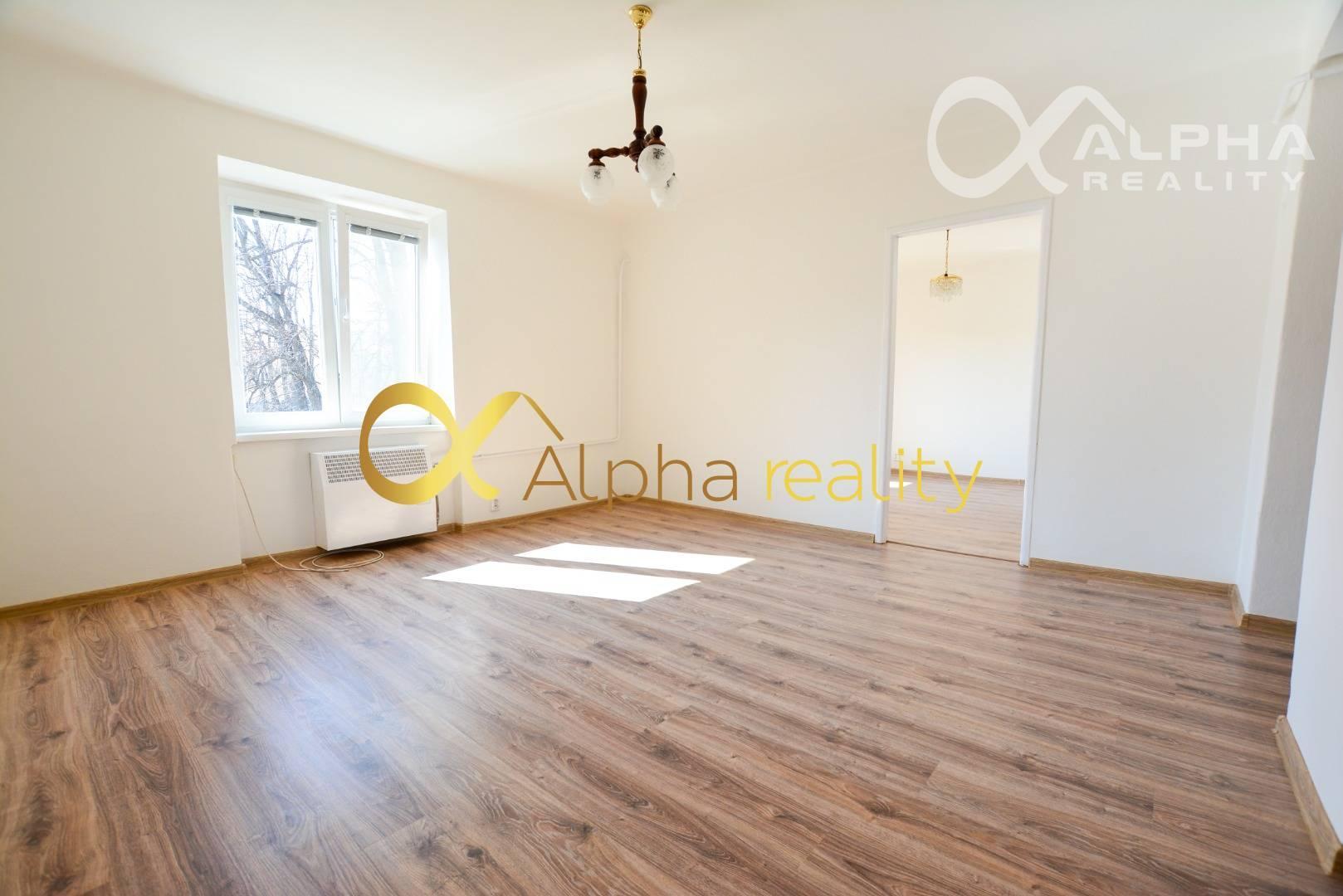 Exkluzívne 2 izbový byt s balkónom, širšie centrum, Poprad