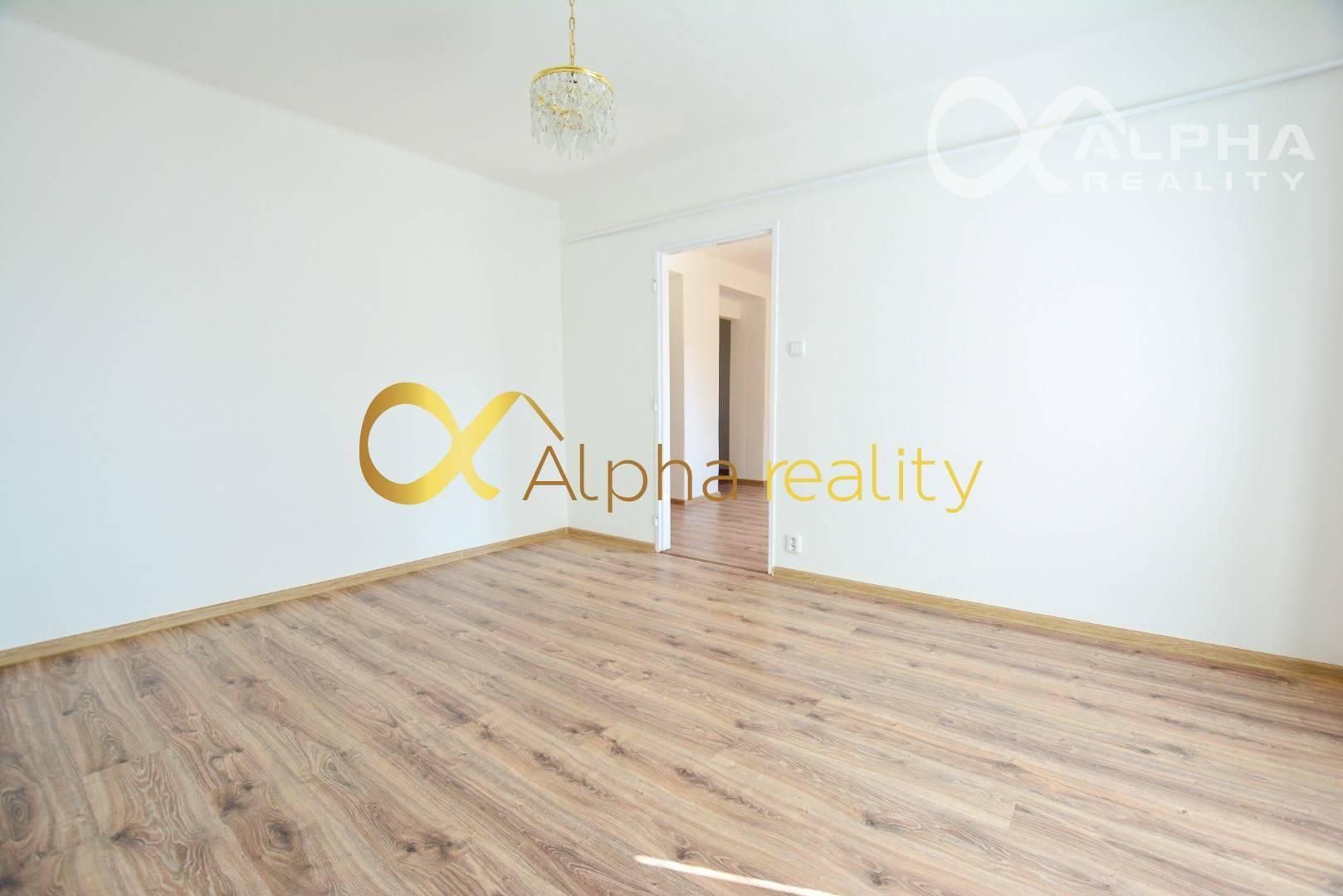 Exkluzívne 2 izbový byt s balkónom, širšie centrum, Poprad