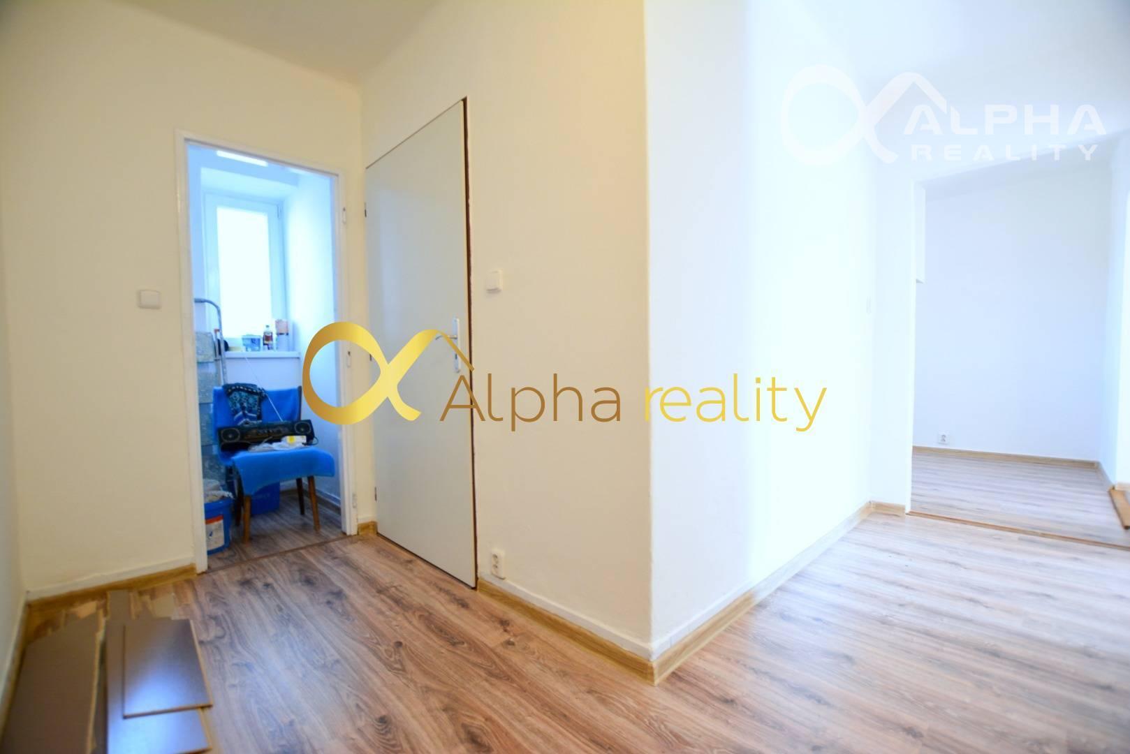 Exkluzívne 2 izbový byt s balkónom, širšie centrum, Poprad