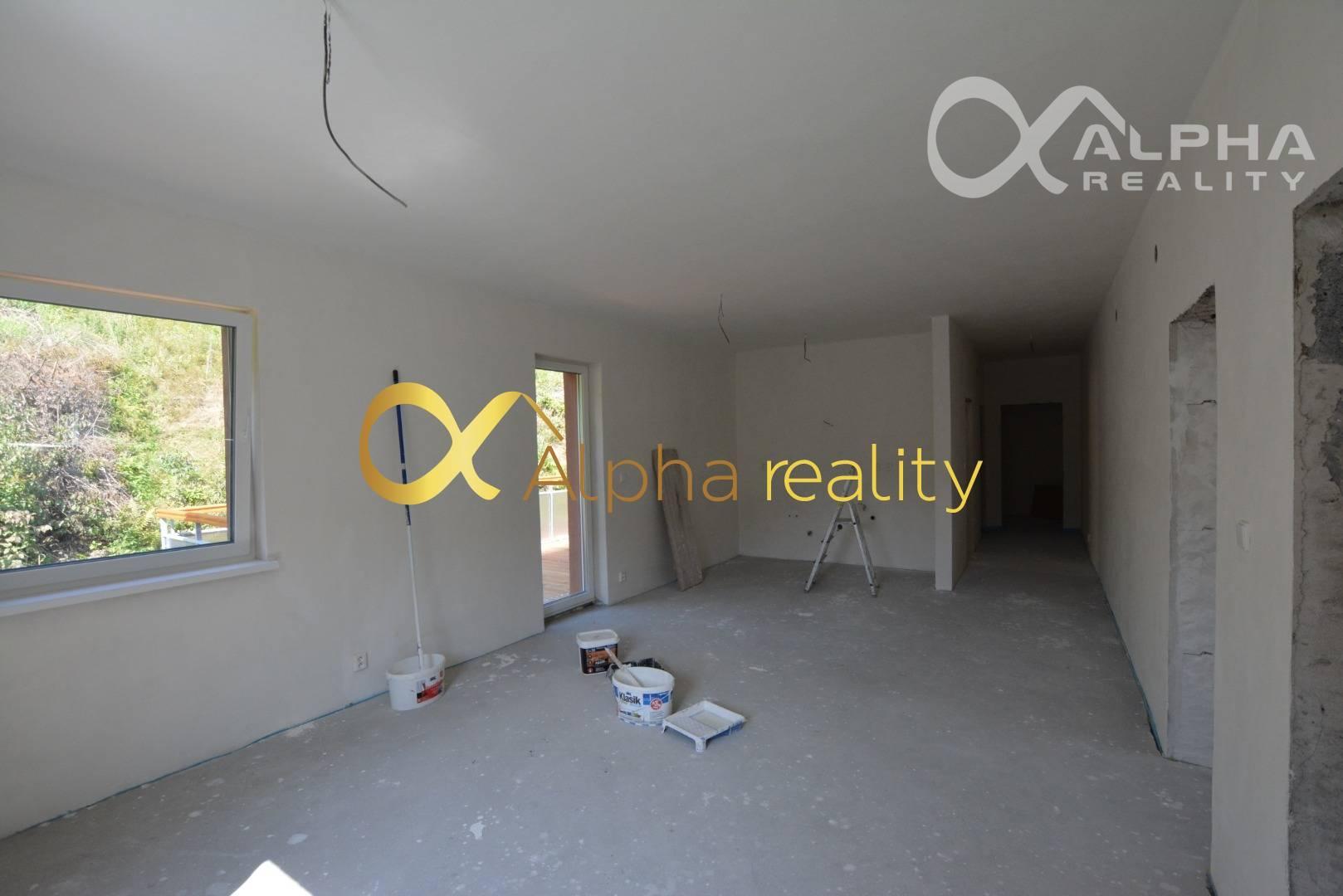 3 izbový byt s terasou, Novoveská Huta