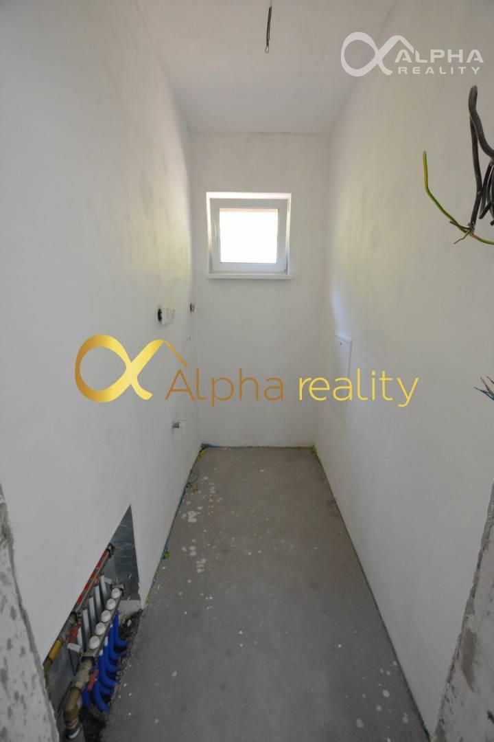 3 izbový byt s terasou, Novoveská Huta