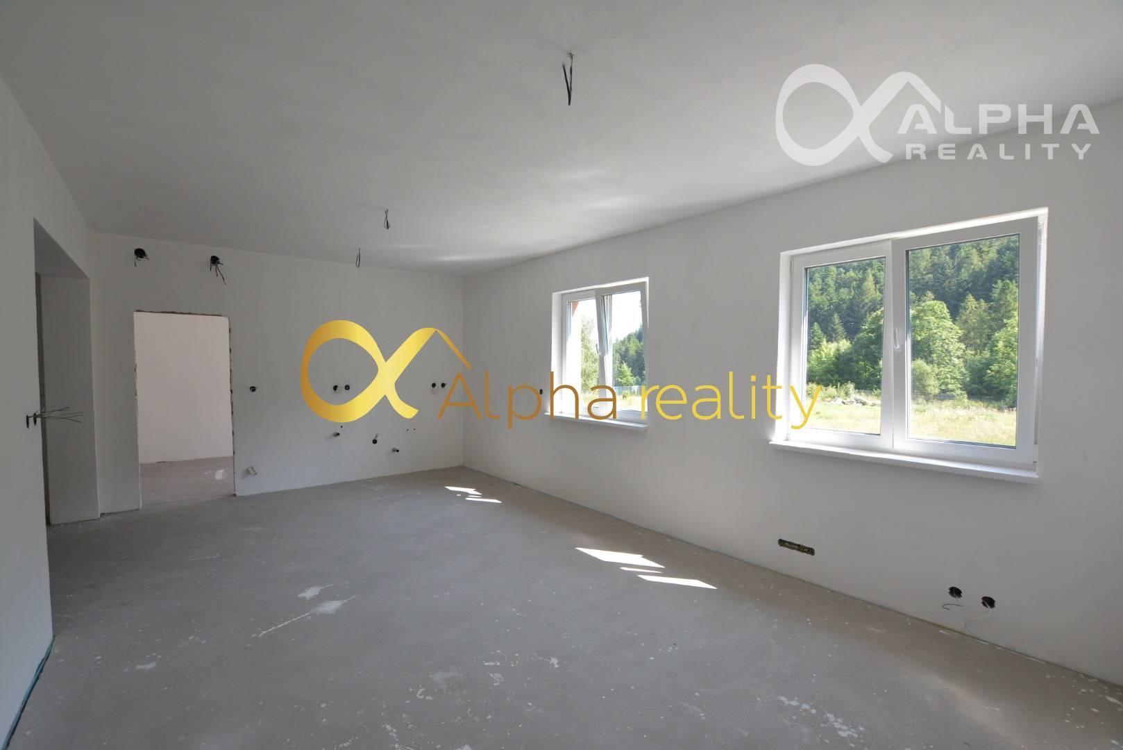 3 izbový byt s balkónom, Novoveská Huta