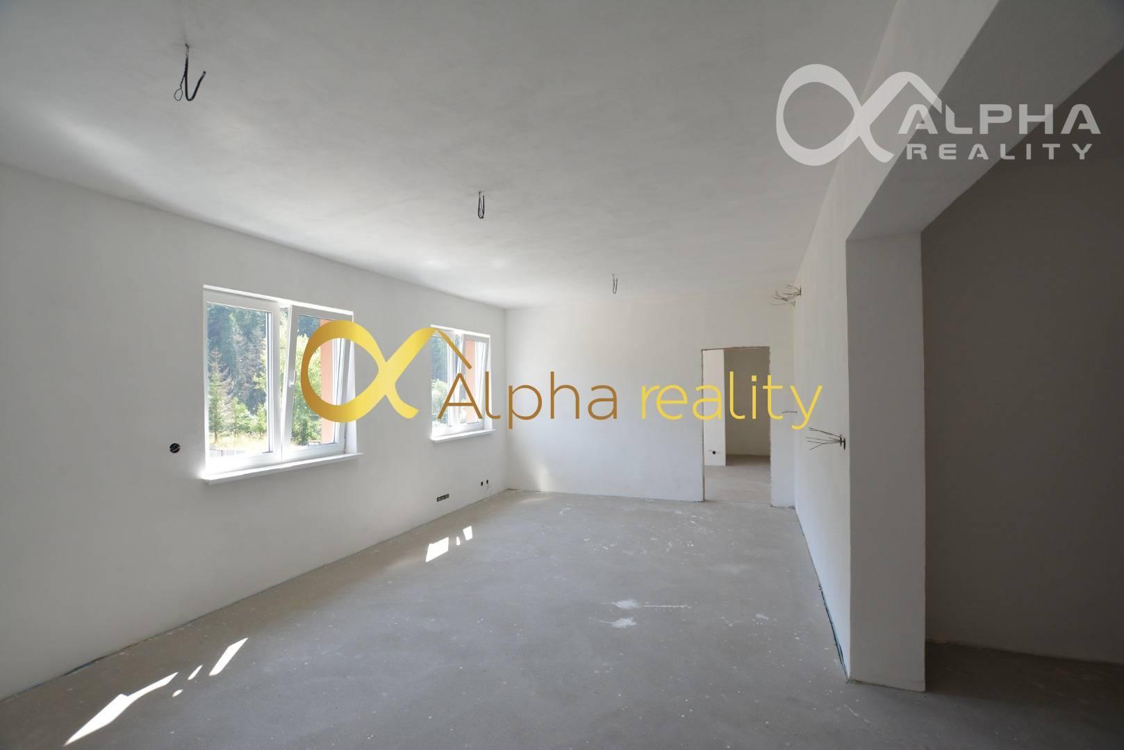 3 izbový byt s balkónom, Novoveská Huta