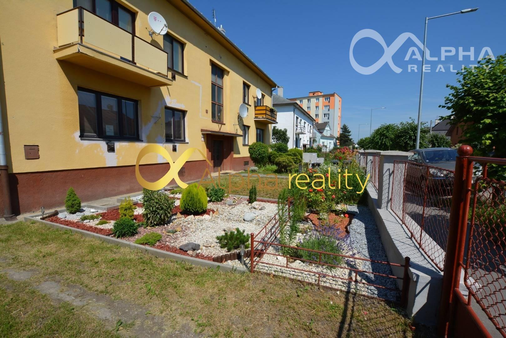 3 izbový byt s garážou a záhradkou, centrum Sp.N.Ves