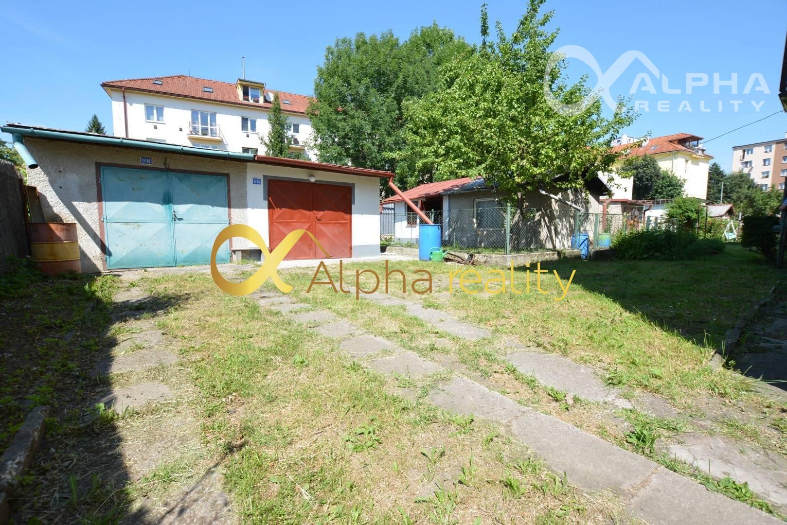 3 izbový byt s garážou a záhradkou, centrum Sp.N.Ves