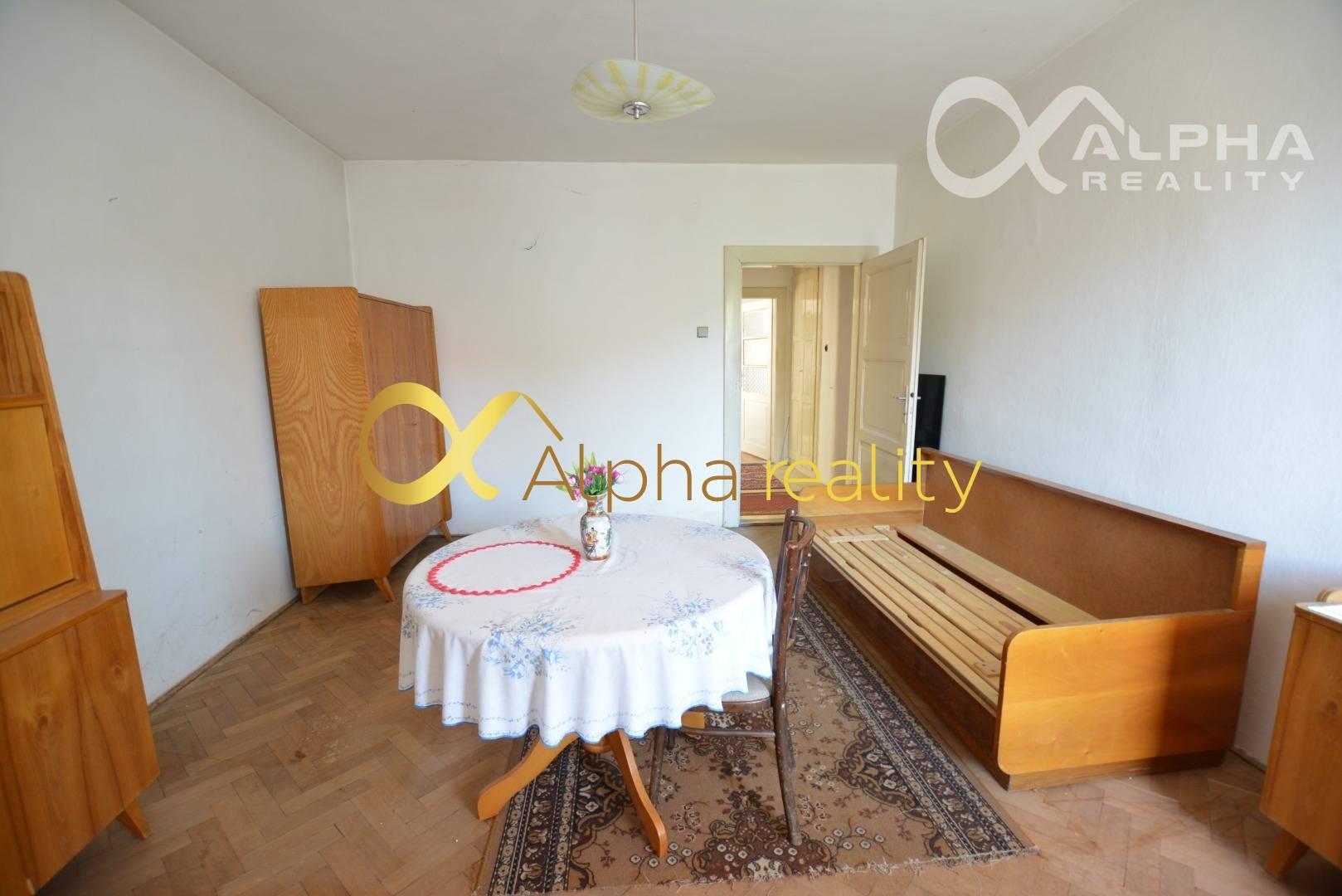 3 izbový byt s garážou a záhradkou, centrum Sp.N.Ves