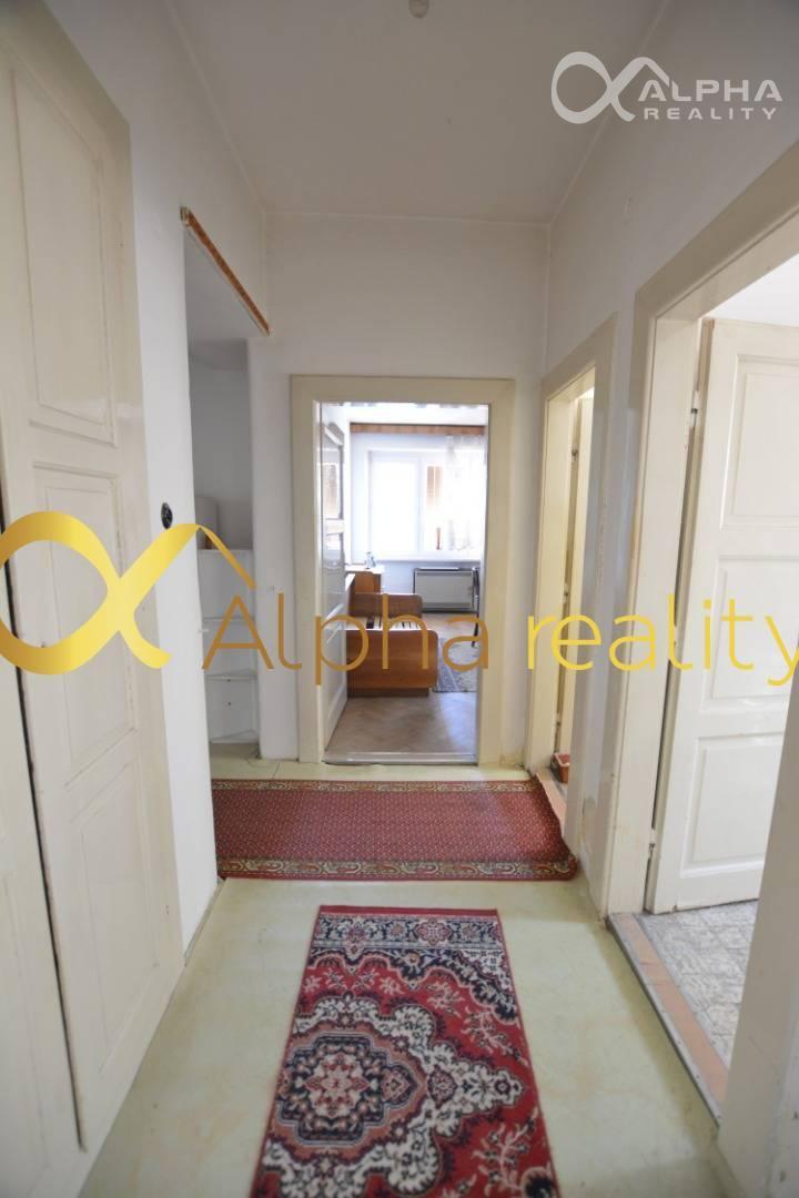 3 izbový byt s garážou a záhradkou, centrum Sp.N.Ves