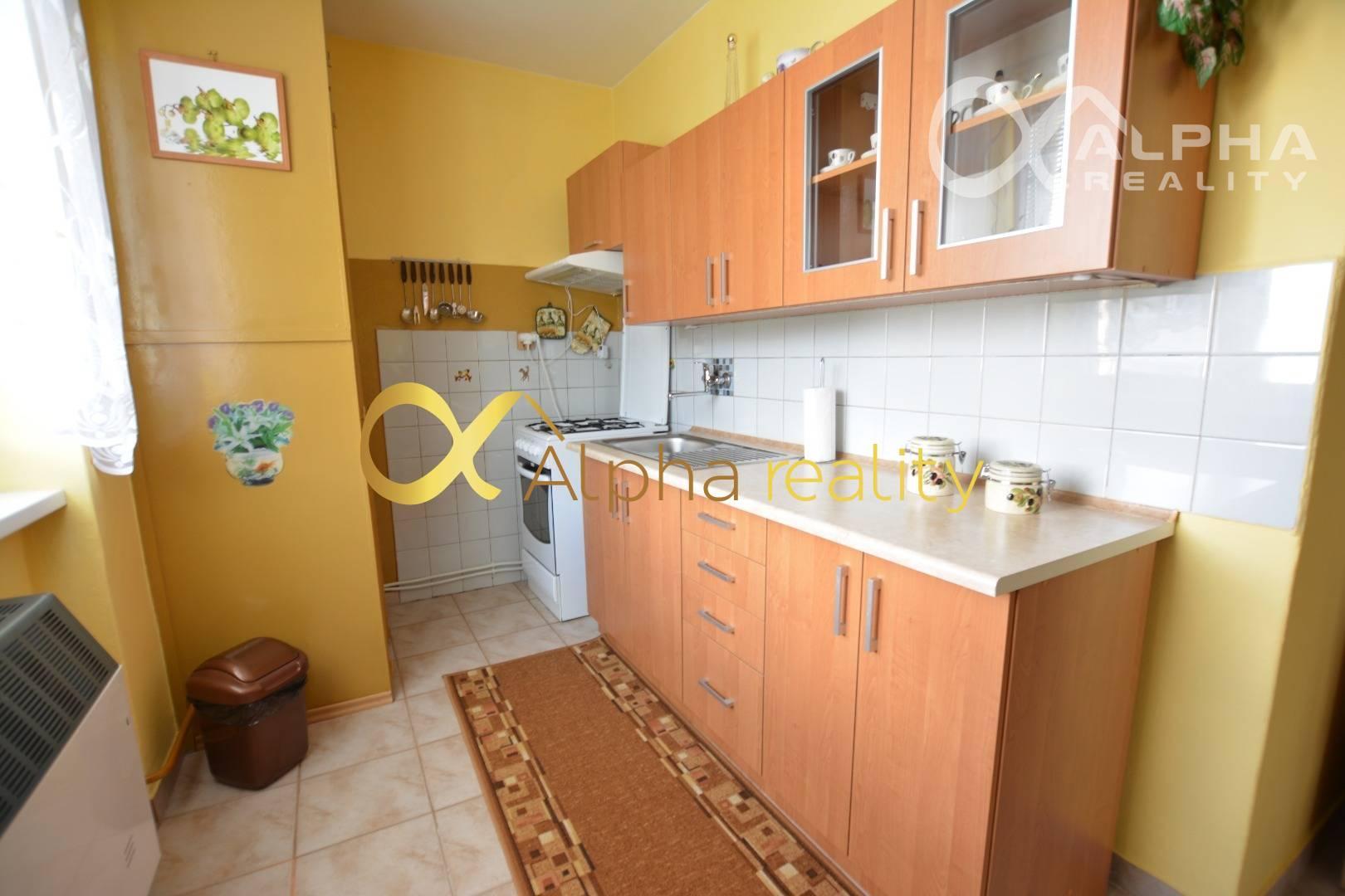 EXKLUZÍVNE 2 izbový byt s loggiou a garážou, sídl. Tarča, Sp.N.Ves