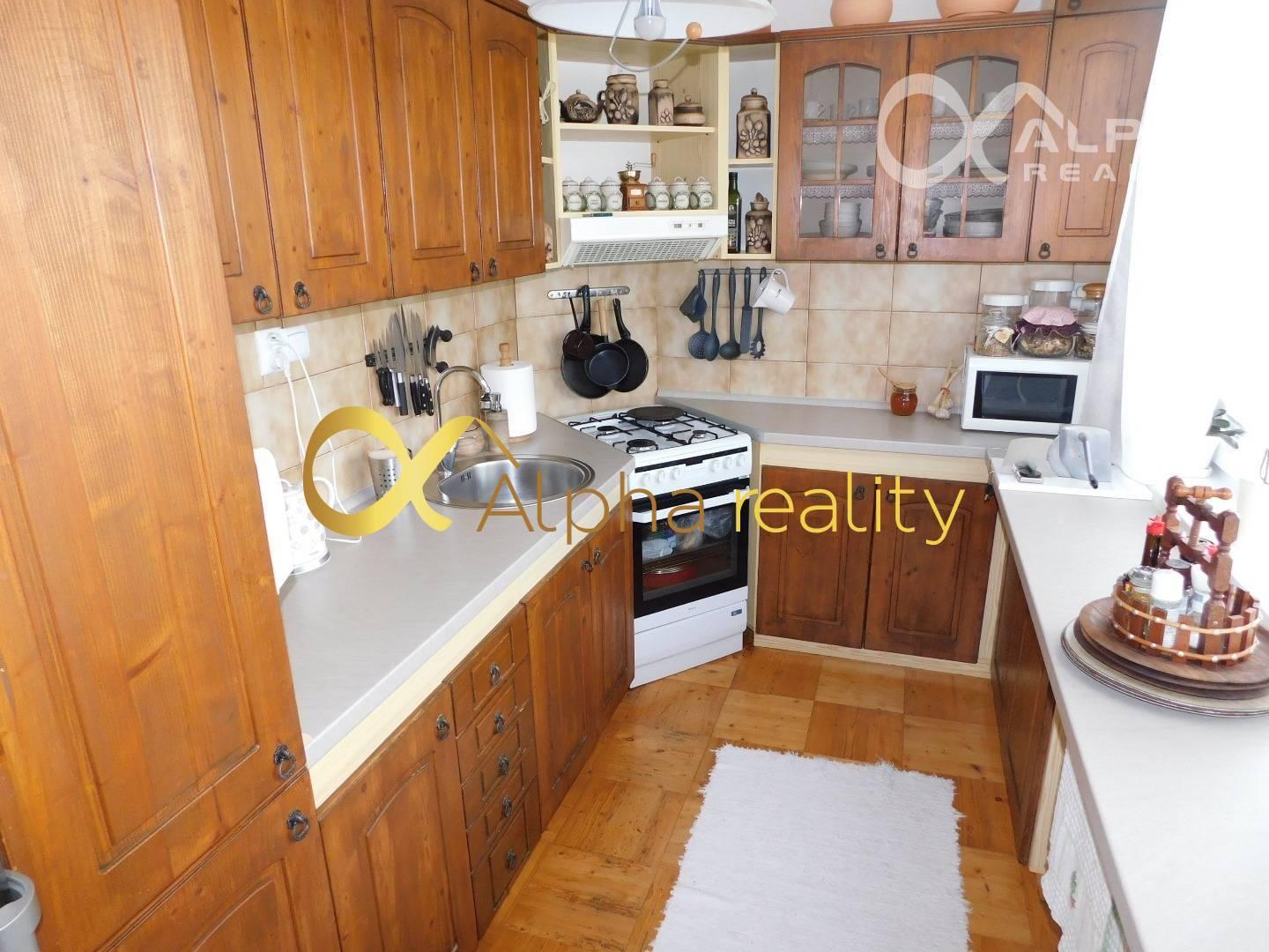 Rezervovaný: 4 izbový byt s loggiou, sídlisko Tarča, Spišská Nová Ves