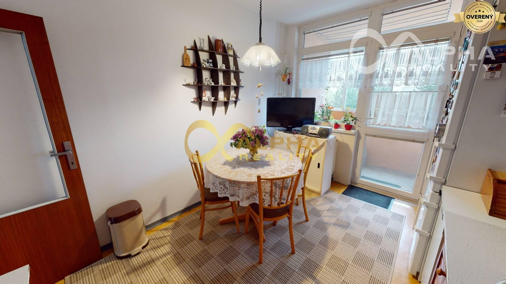 Znížená cena 3 izbový byt s loggiou, sídl. Západ, Spišská Nová Ves