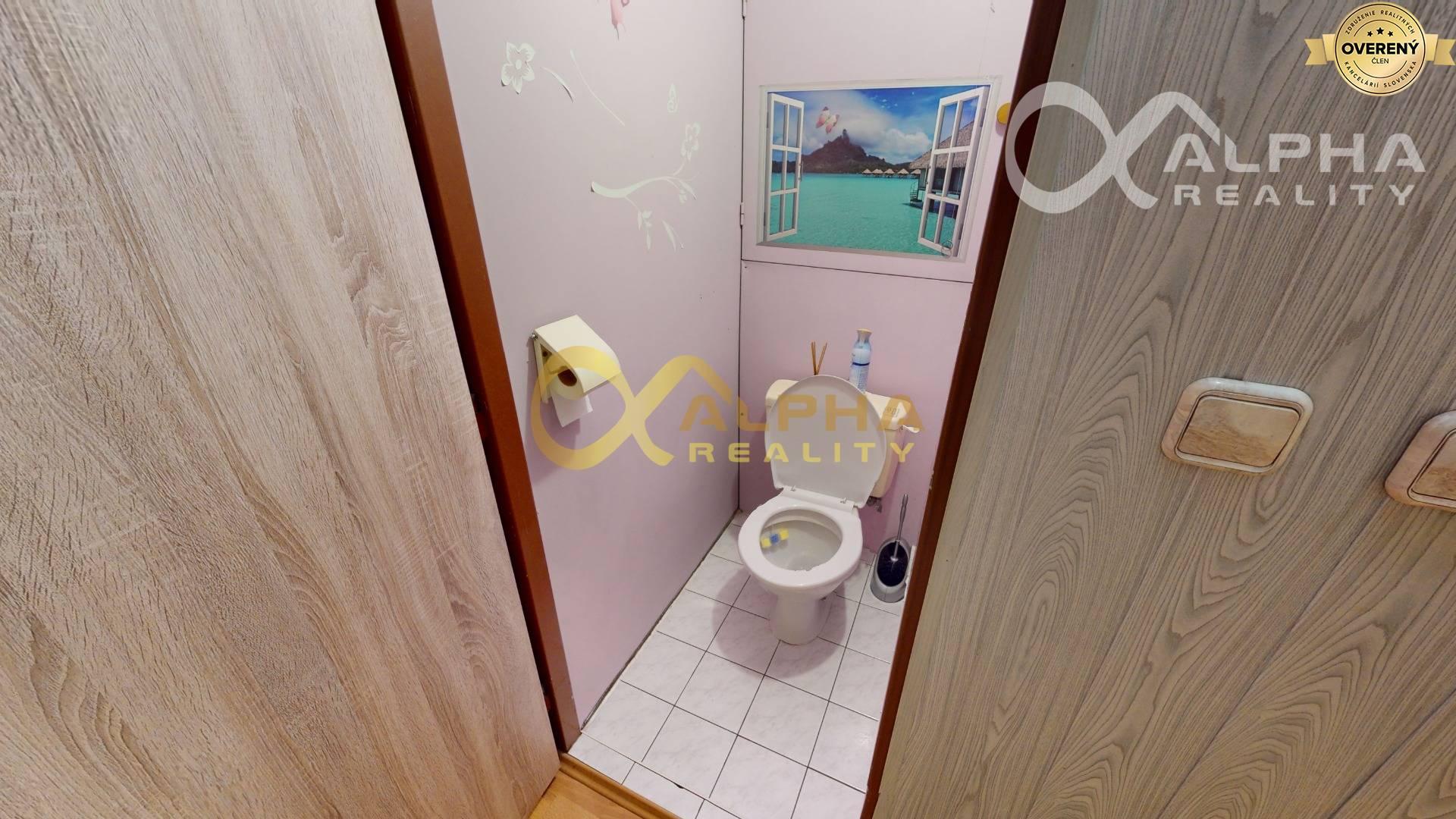 Znížená cena 3 izbový byt s loggiou, sídl. Západ, Spišská Nová Ves