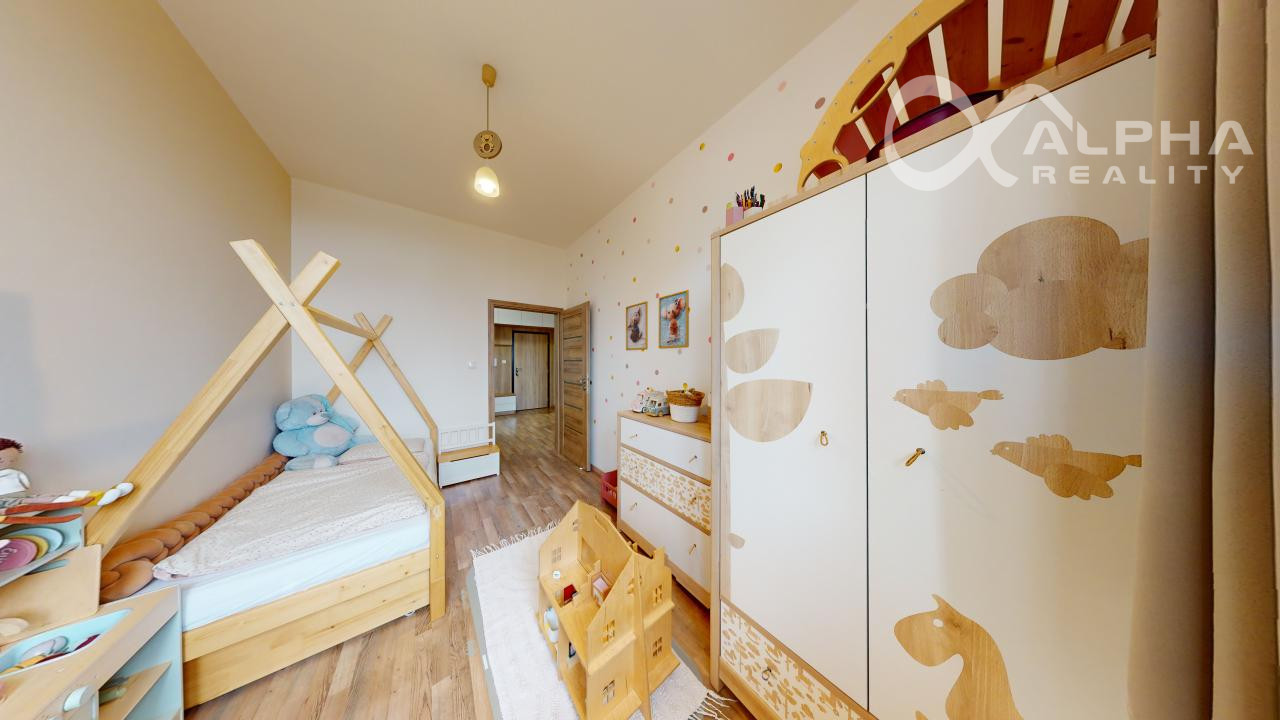 EXKLUZÍVNE 3 izbový byt s balkónom a 2 parkovacími miestami, Iglovia, Spišská Nová Ves