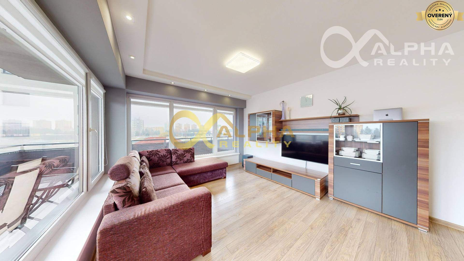 EXKLUZÍVNE 3 izbový byt s balkónom a garážou, Medza, Spišská Nová Ves