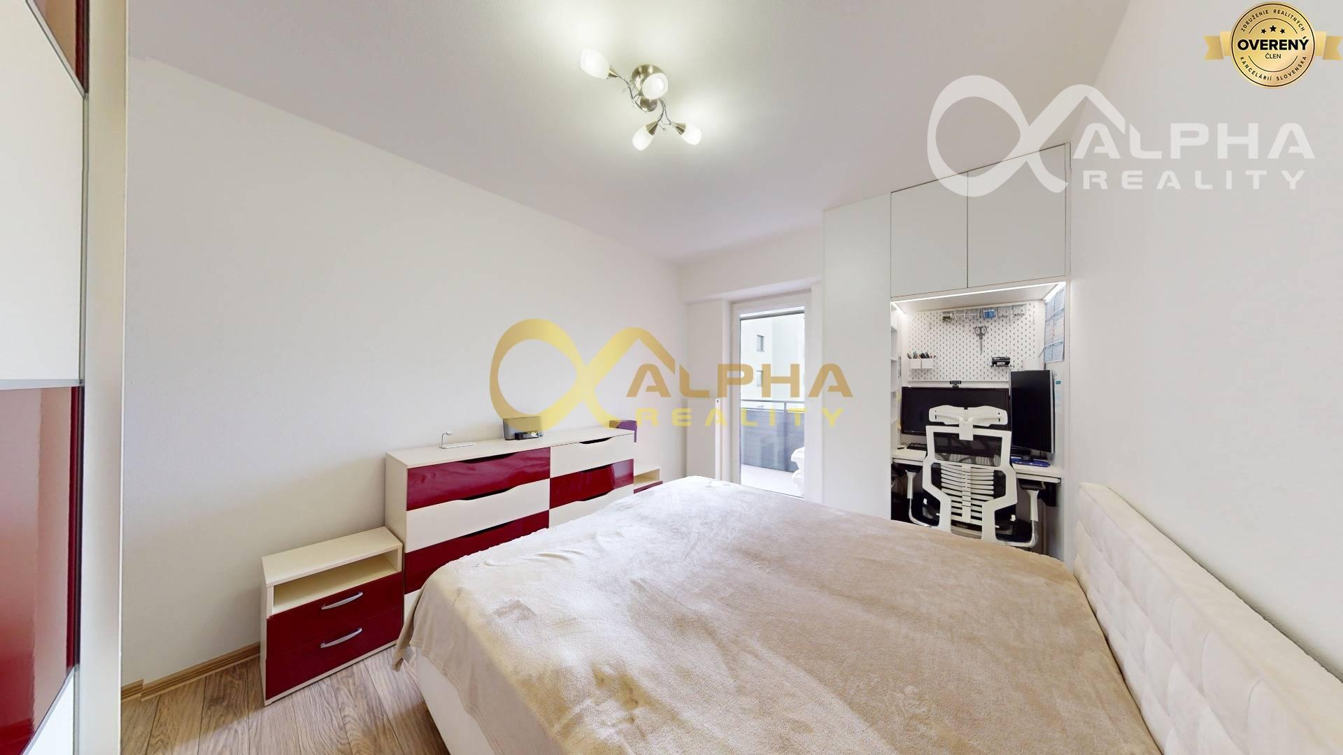 EXKLUZÍVNE 3 izbový byt s balkónom a garážou, Medza, Spišská Nová Ves