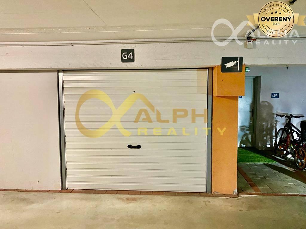 EXKLUZÍVNE 3 izbový byt s balkónom a garážou, Medza, Spišská Nová Ves