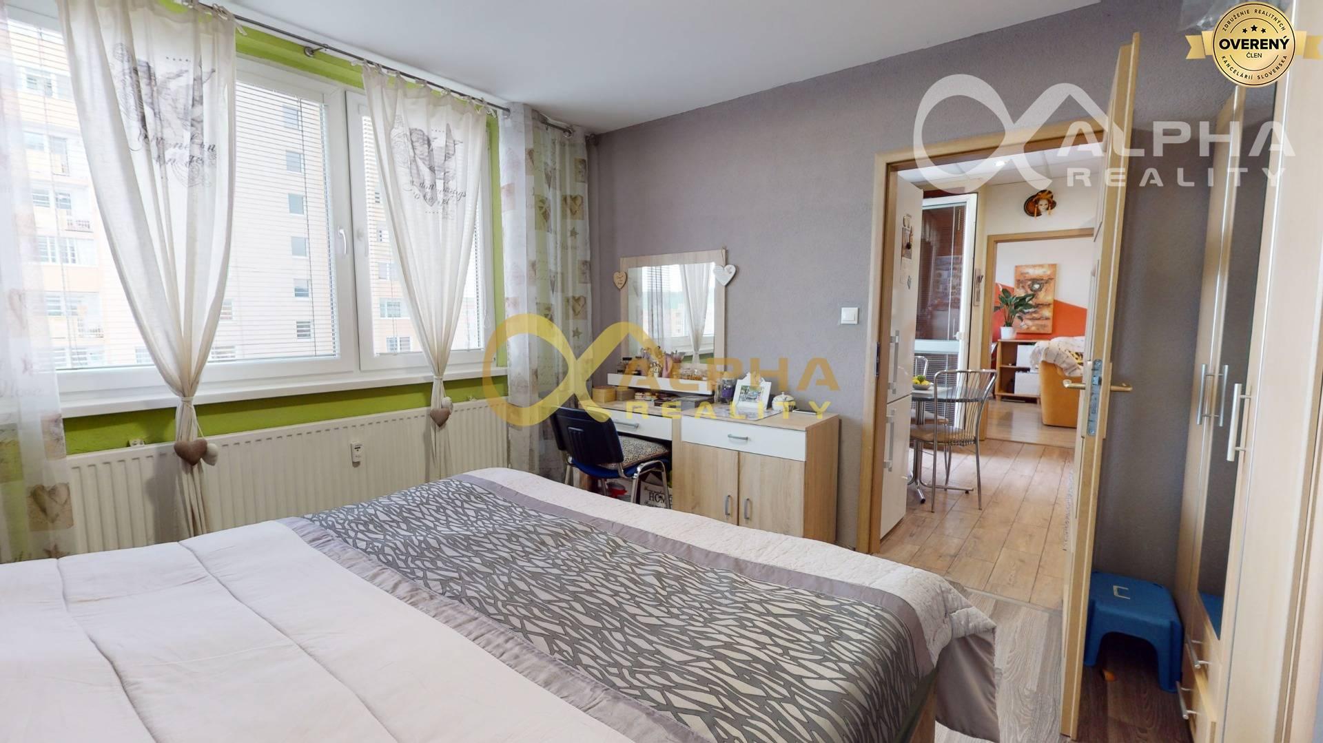 3 izbový byt s loggiou, sídl. Západ, Spišská Nová Ves