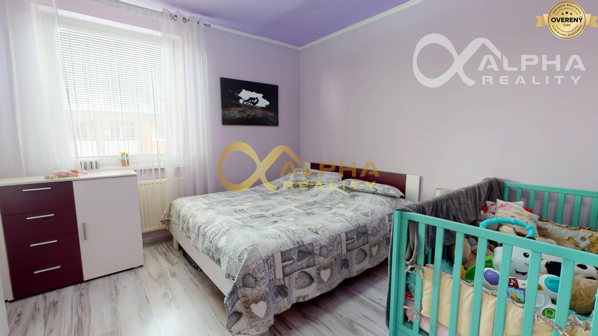 3 izbový byt s loggiou, sídl. Západ, Spišská Nová Ves