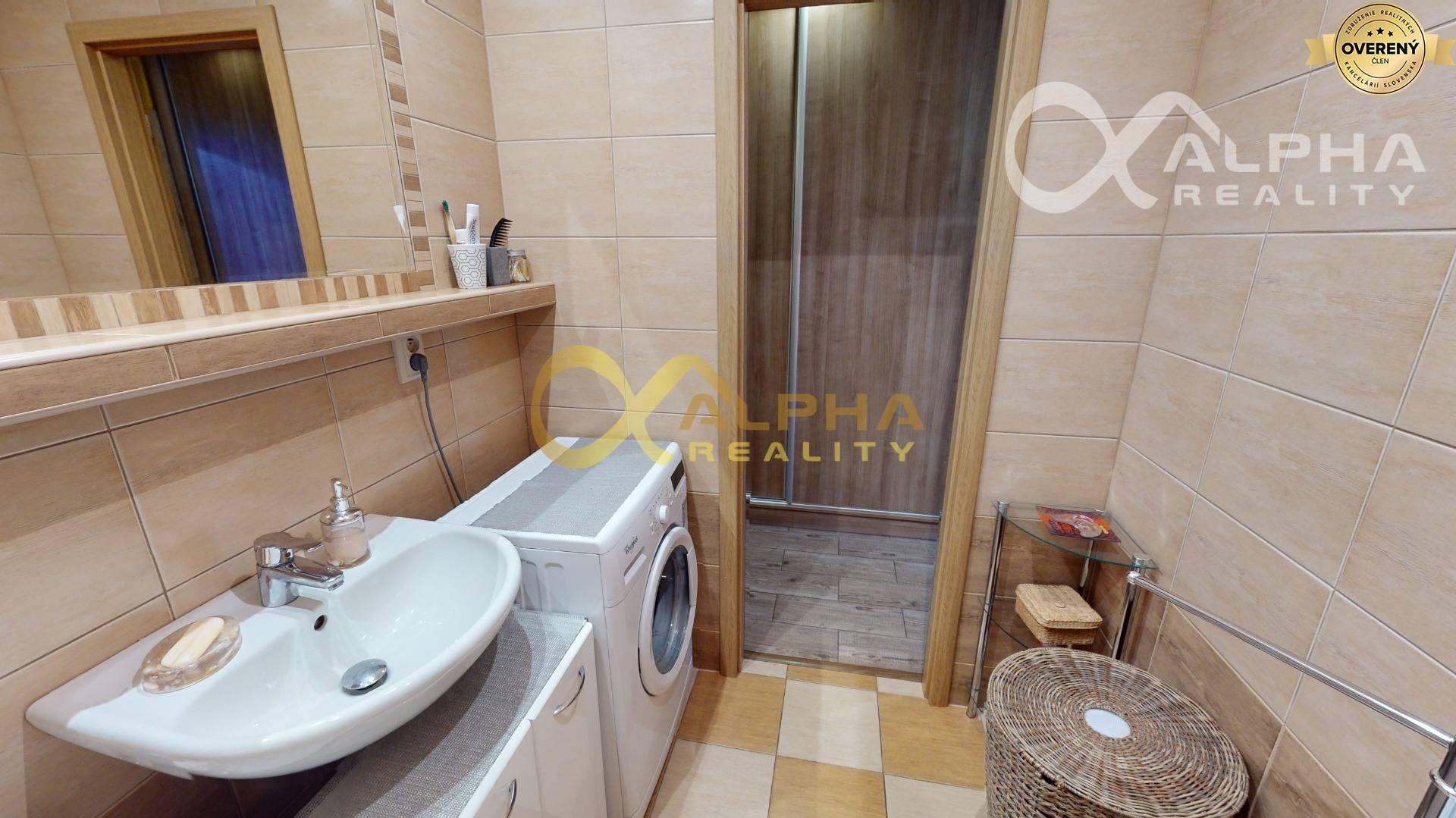 3 izbový byt s loggiou, sídl. Západ, Spišská Nová Ves