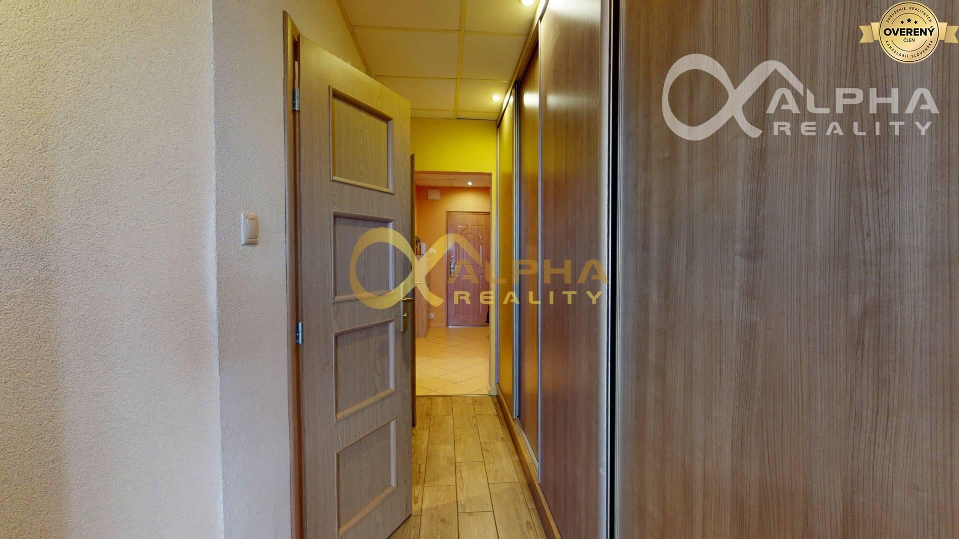 3 izbový byt s loggiou, sídl. Západ, Spišská Nová Ves