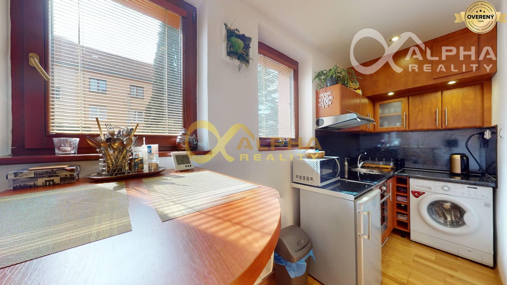 EXKLUZÍVNE 1 izbový byt upravený na 2 izbový, sídlisko Rozvoj, Levoča