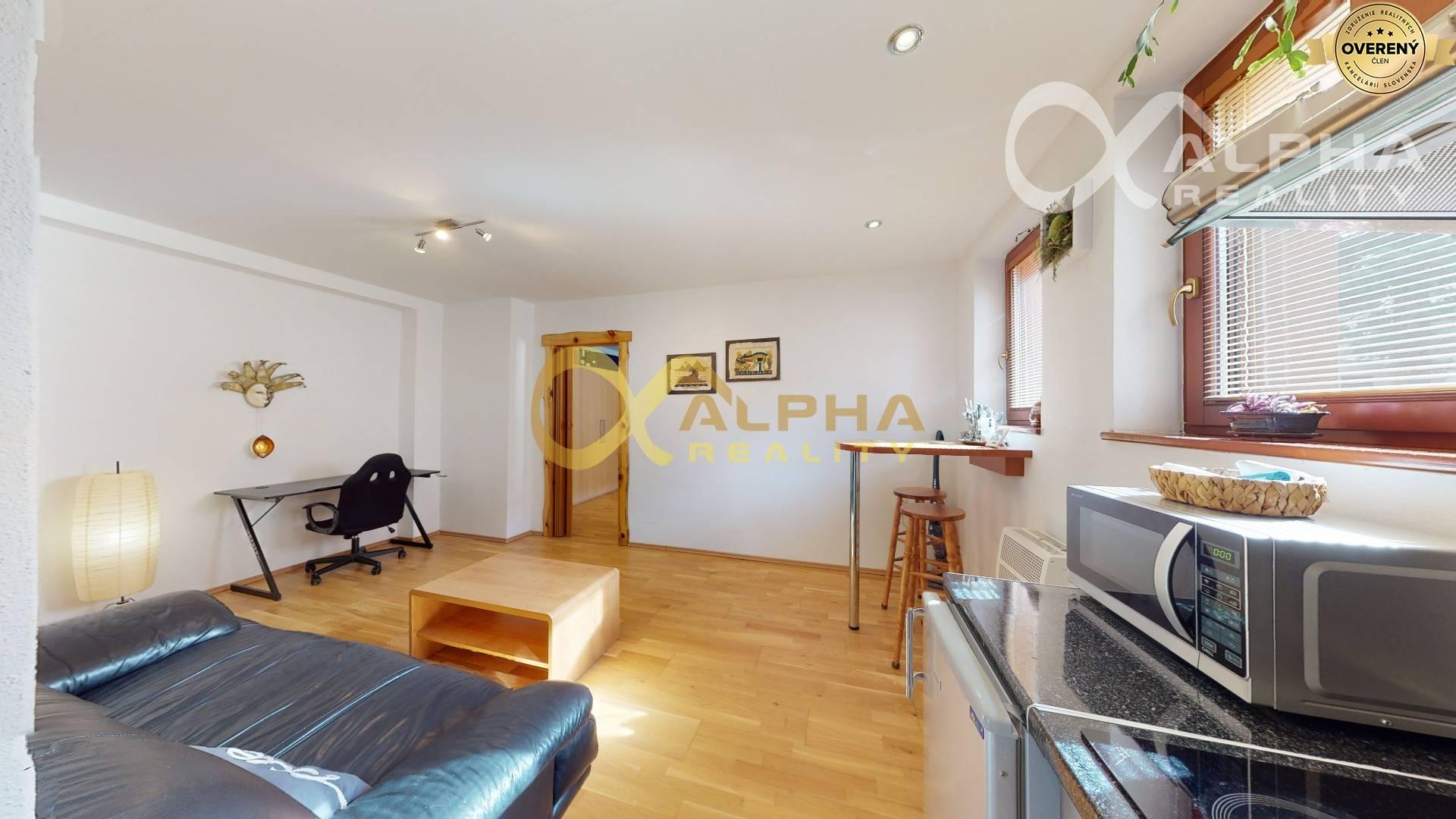 EXKLUZÍVNE 1 izbový byt upravený na 2 izbový, sídlisko Rozvoj, Levoča