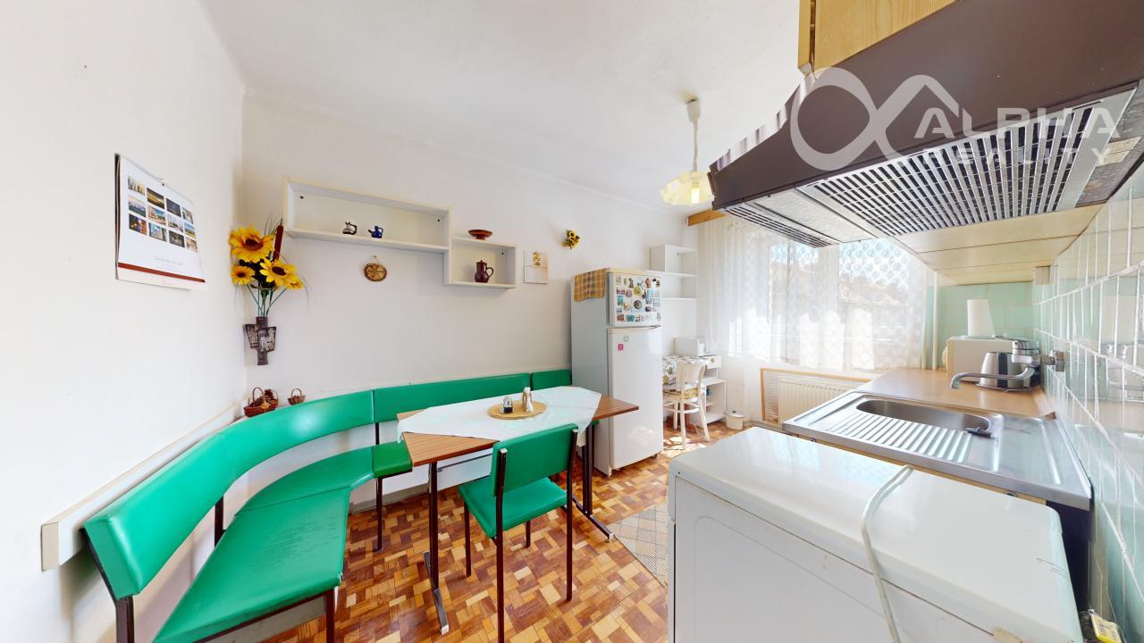 EXKLUZÍVNE: 4i mezonet s loggiou, centrum, Spišská Nová Ves