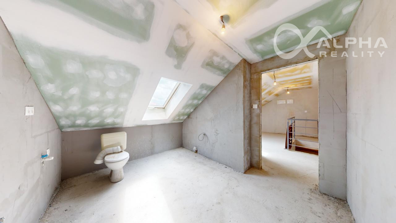 EXKLUZÍVNE: 4i mezonet s loggiou, centrum, Spišská Nová Ves