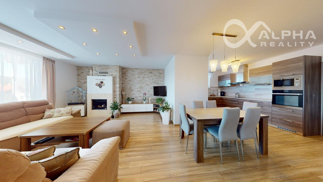 EXKLUZÍVNE nadštandardný 3i byt s terasou, garážou, altánom, Smižany